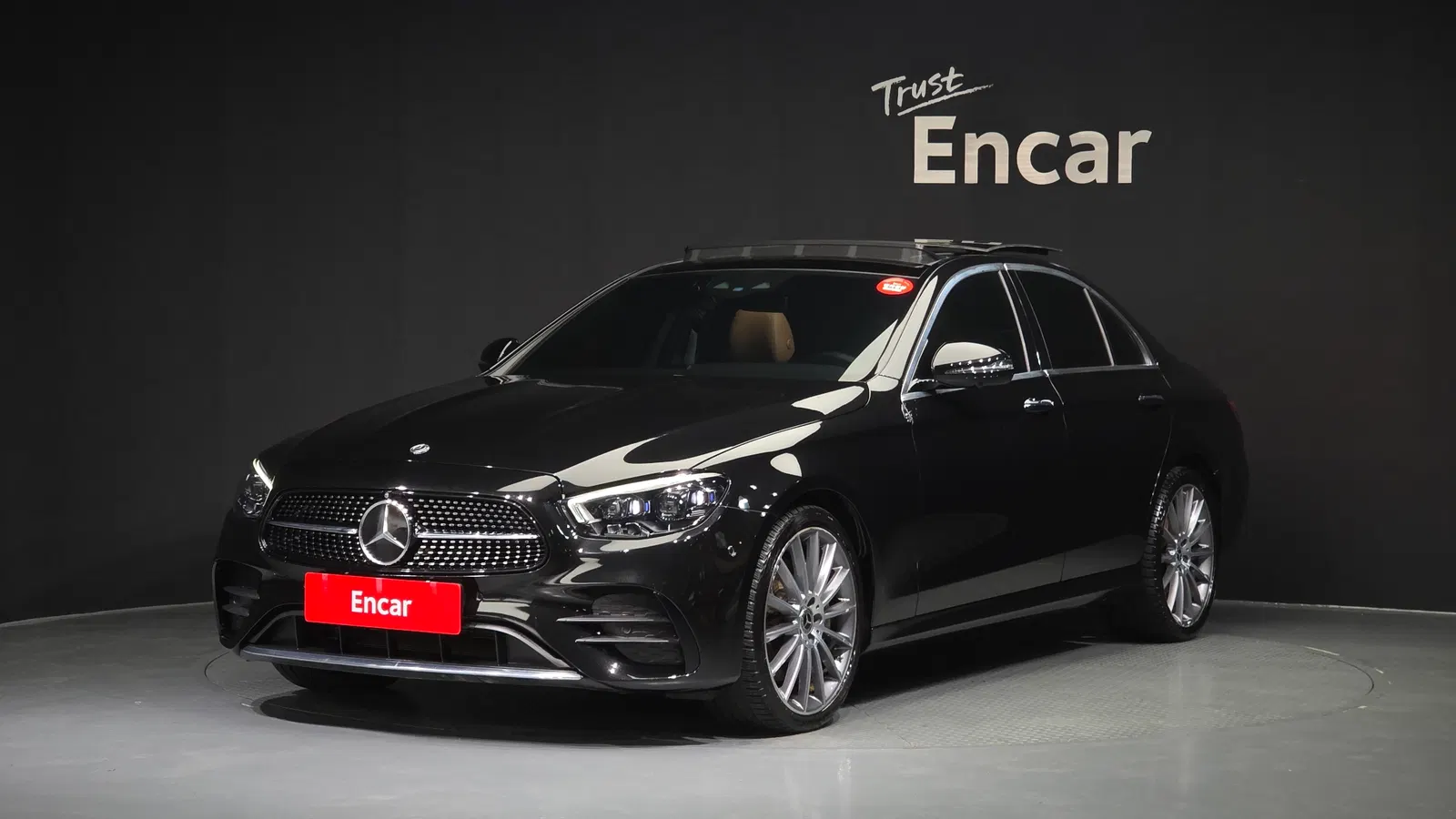 Mercedes-Benz Classe E AMG Line · E350 4MATIC (W213) 2021 — photo 1 sur 20
