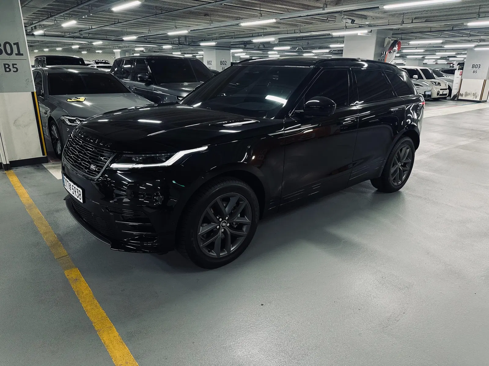 Land Rover Range Rover Velar 2.0 P250 Dynamic SE 2026 — photo 1 sur 26