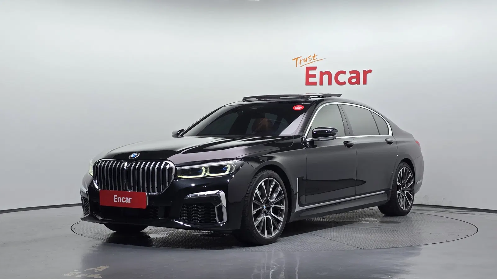 BMW Série 7 (G11) 730Ld xDrive M Sport 2021 — photo 1 sur 8