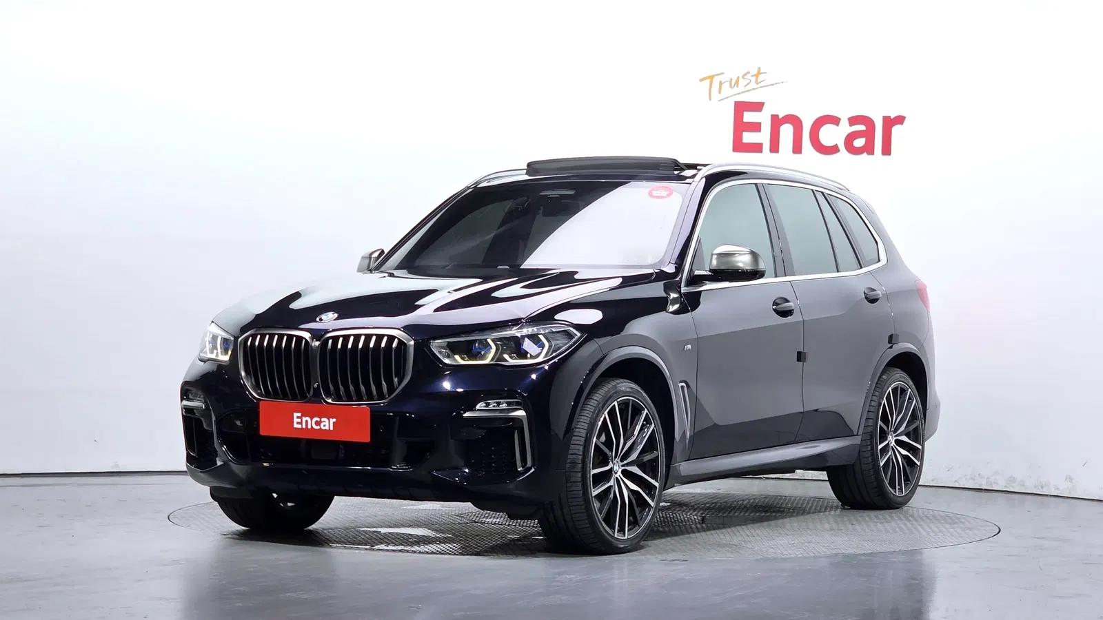 BMW X5 (G05) M50i 2021 — photo 1 sur 33