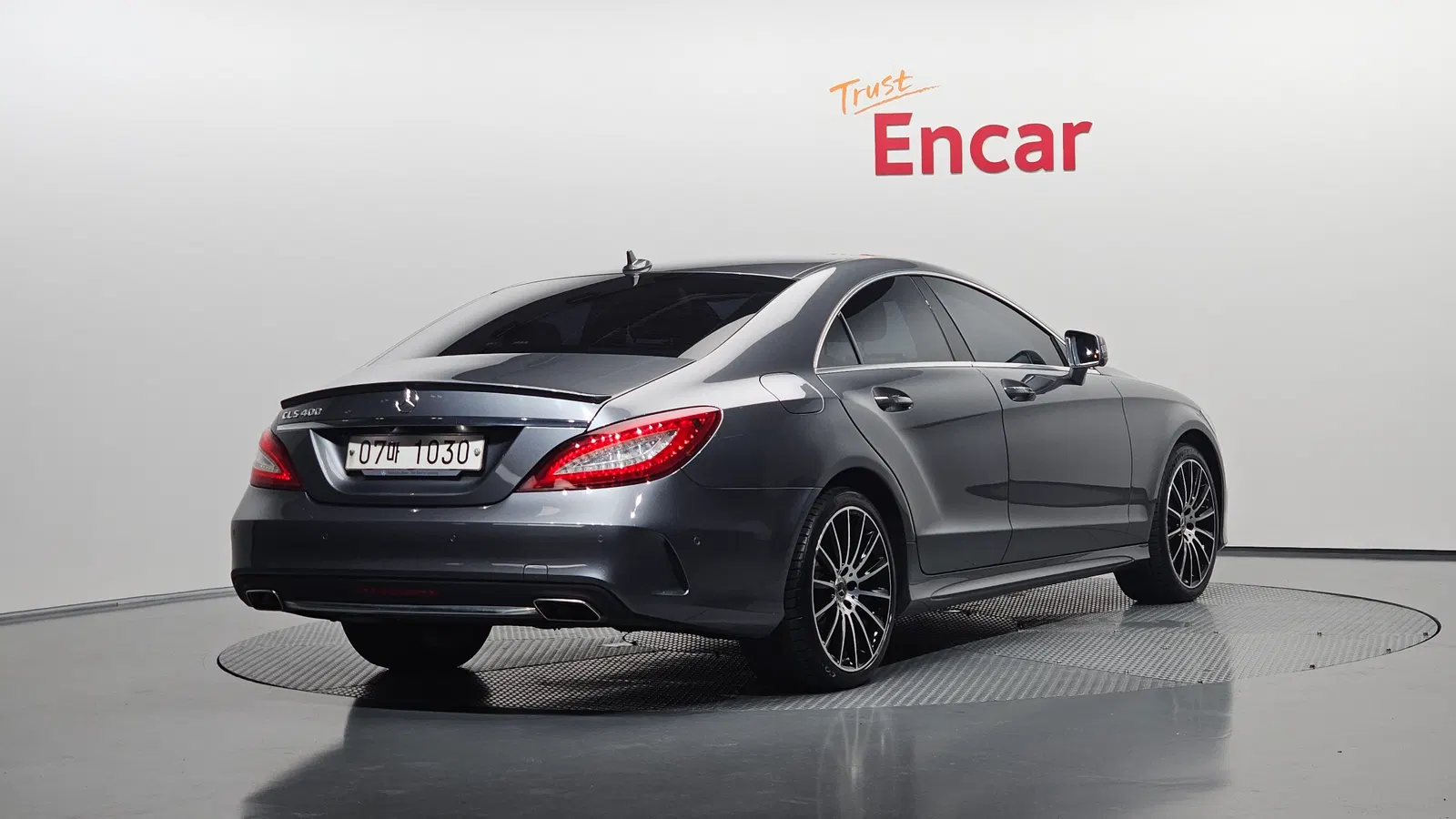 Mercedes-Benz CLS AMG Line · CLS400 (W218) 2017 — photo 1 sur 33