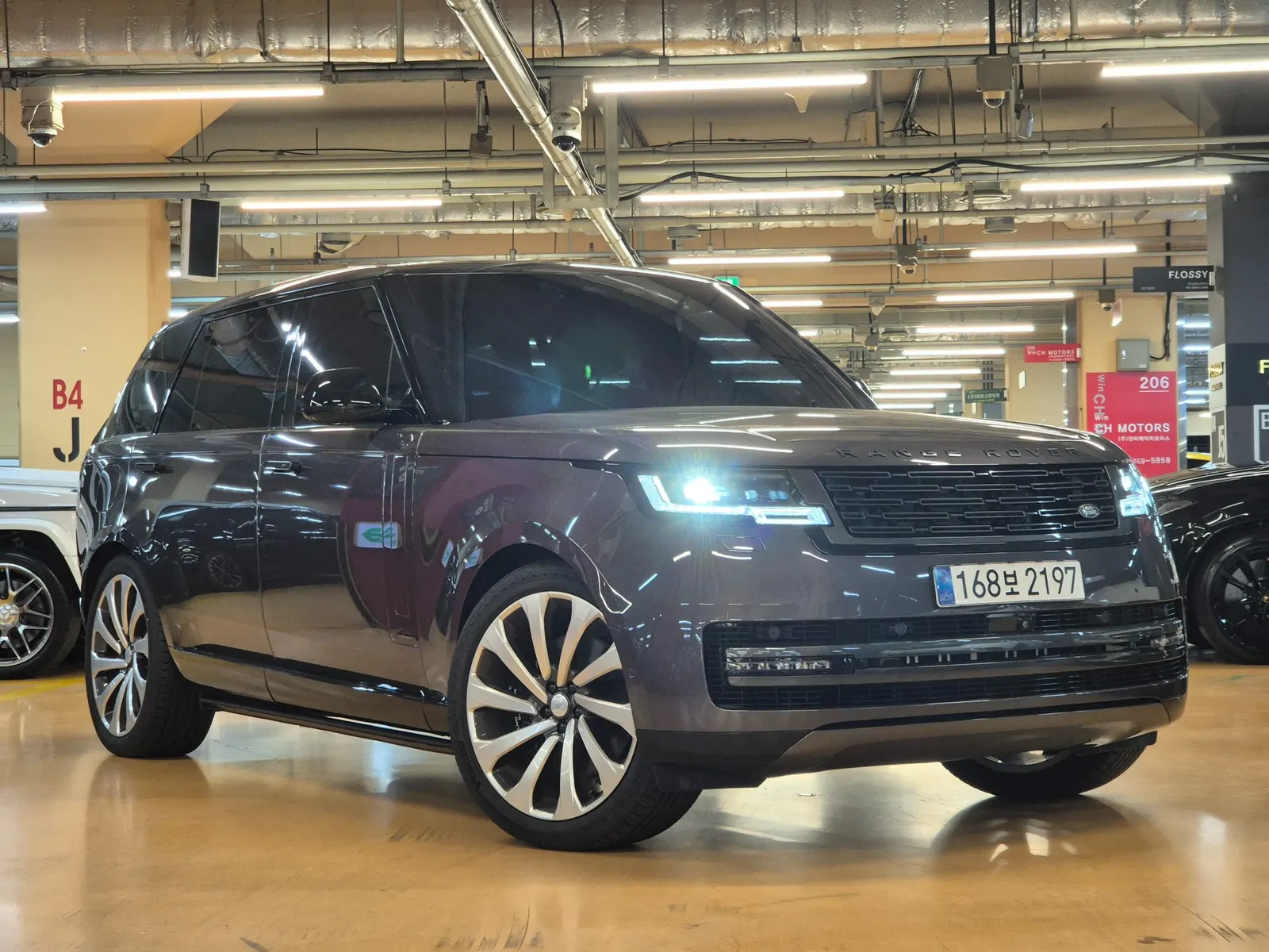 Land Rover Range Rover 5e génération P530 AB LWB 2025 — photo 1 sur 26