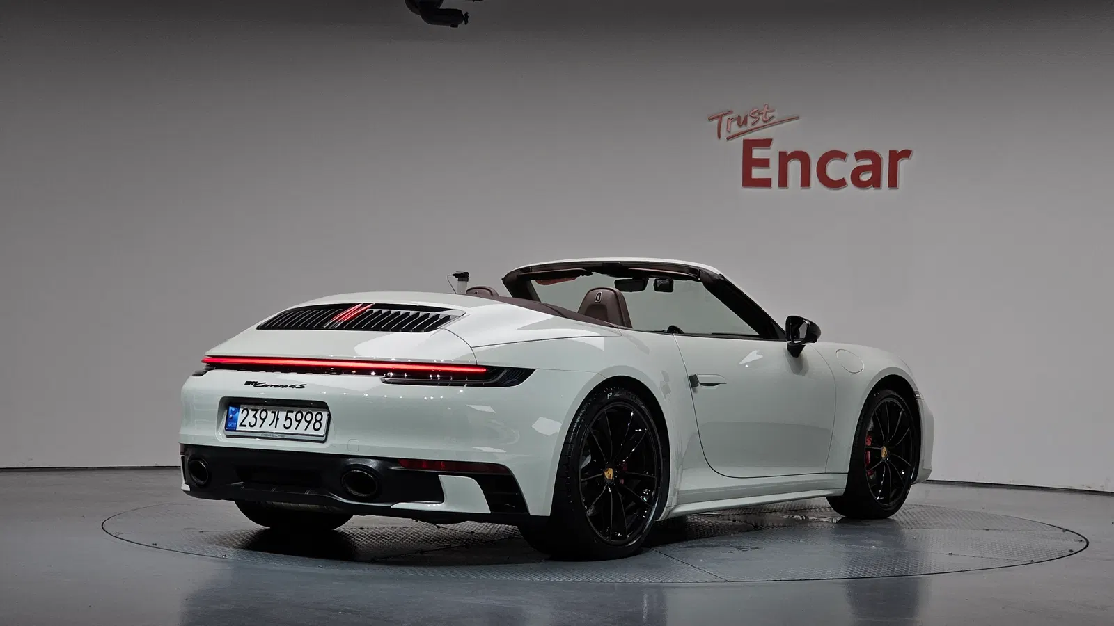 Porsche 911 (992) Carrera S Cabriolet 2020 — photo 1 sur 38