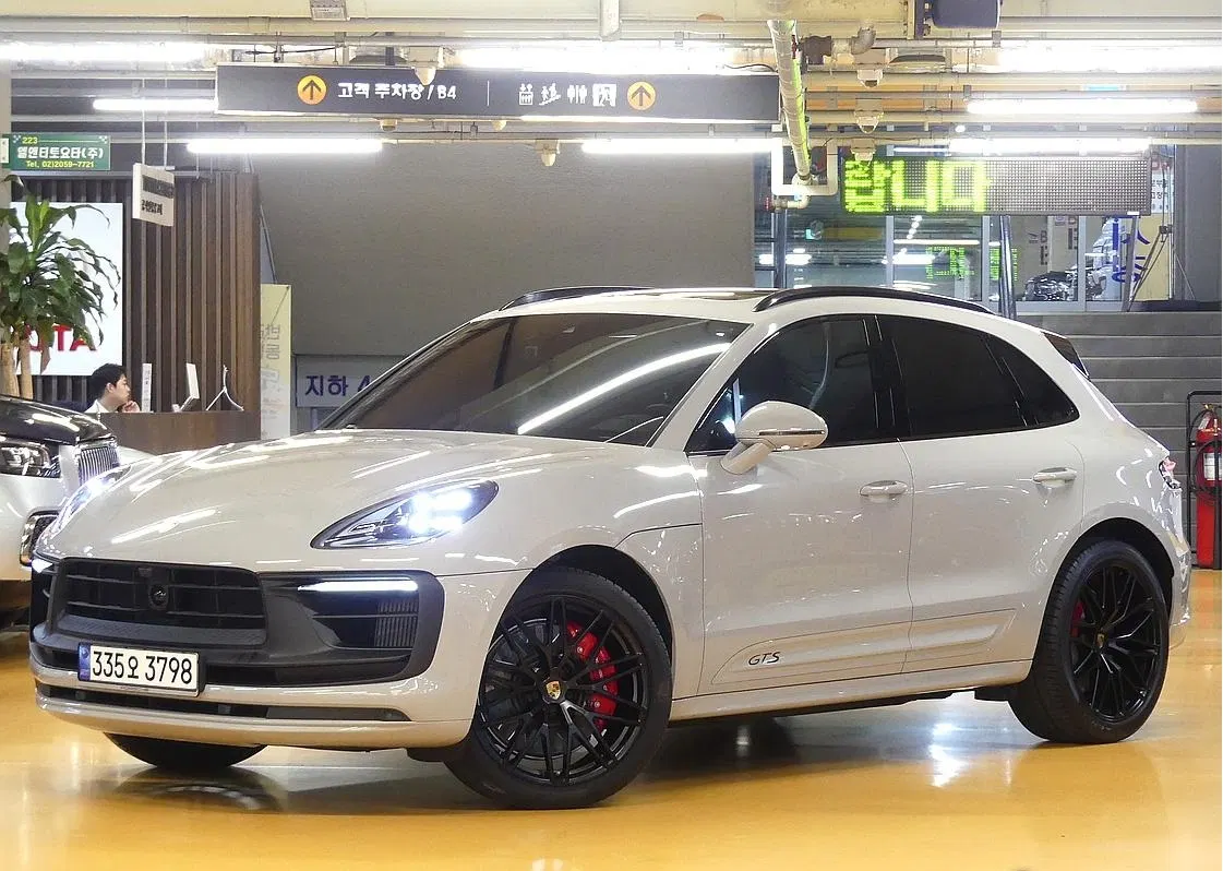 Porsche Macan 2.9 GTS 2023 — photo 1 sur 26