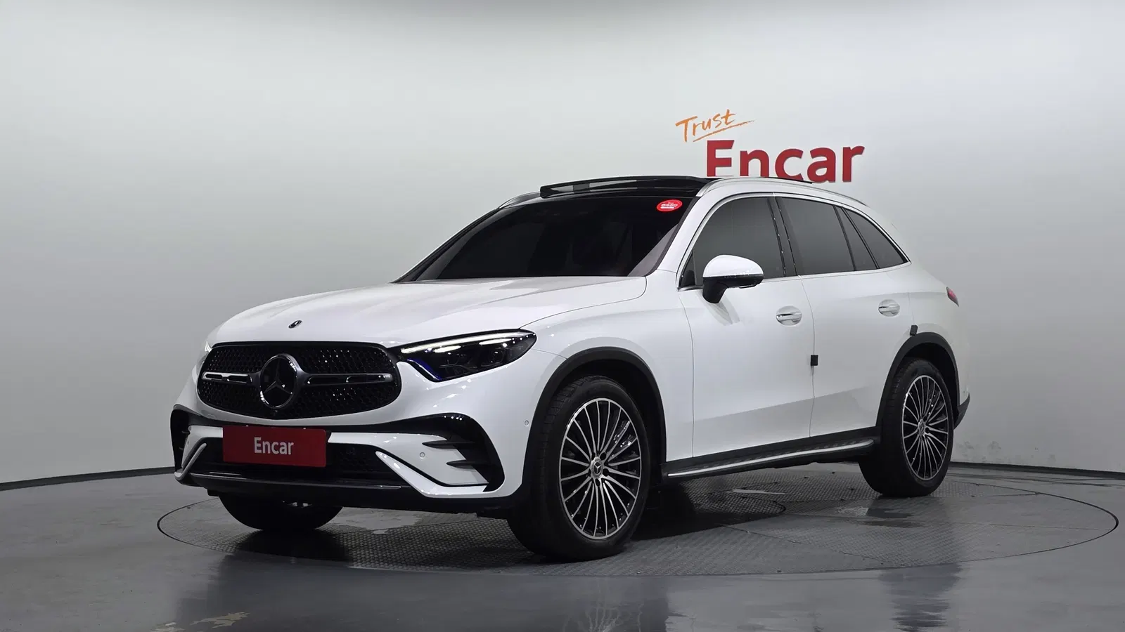 Mercedes-Benz GLC AMG Line · GLC300 4MATIC (X254) 2024 — photo 1 sur 20