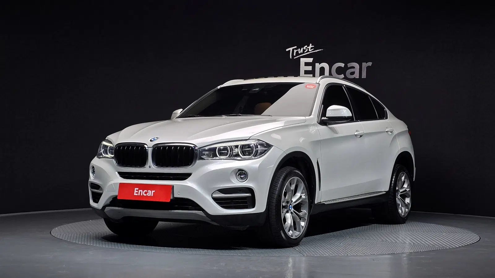 BMW X6 (F16) xDrive 30d 2018 — photo 1 sur 35