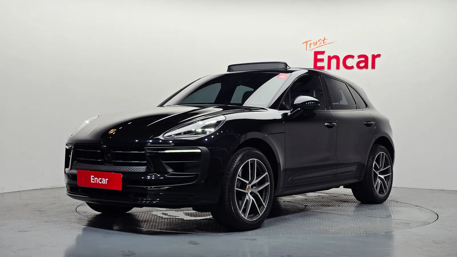 Porsche Macan 2.9 S 2023 — photo 1 sur 37