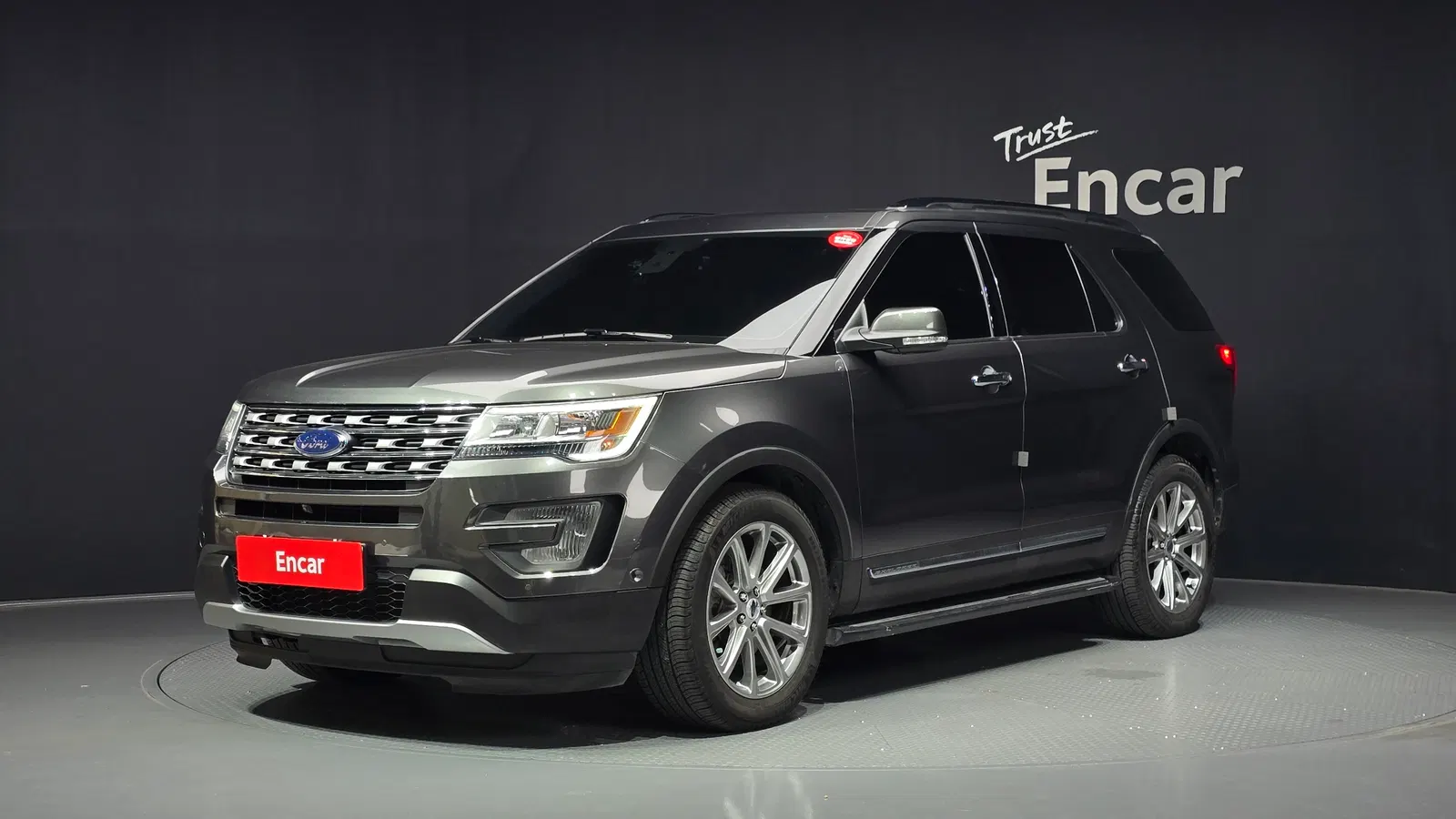 Ford Explorer 2.3 Limited 4WD 2017 — photo 1 sur 32