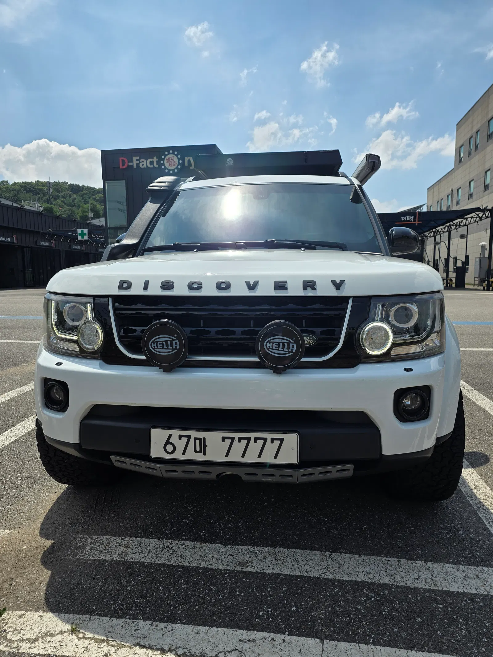 Land Rover Discovery 4 3.0 SDV6 HSE 2015 — photo 1 sur 20