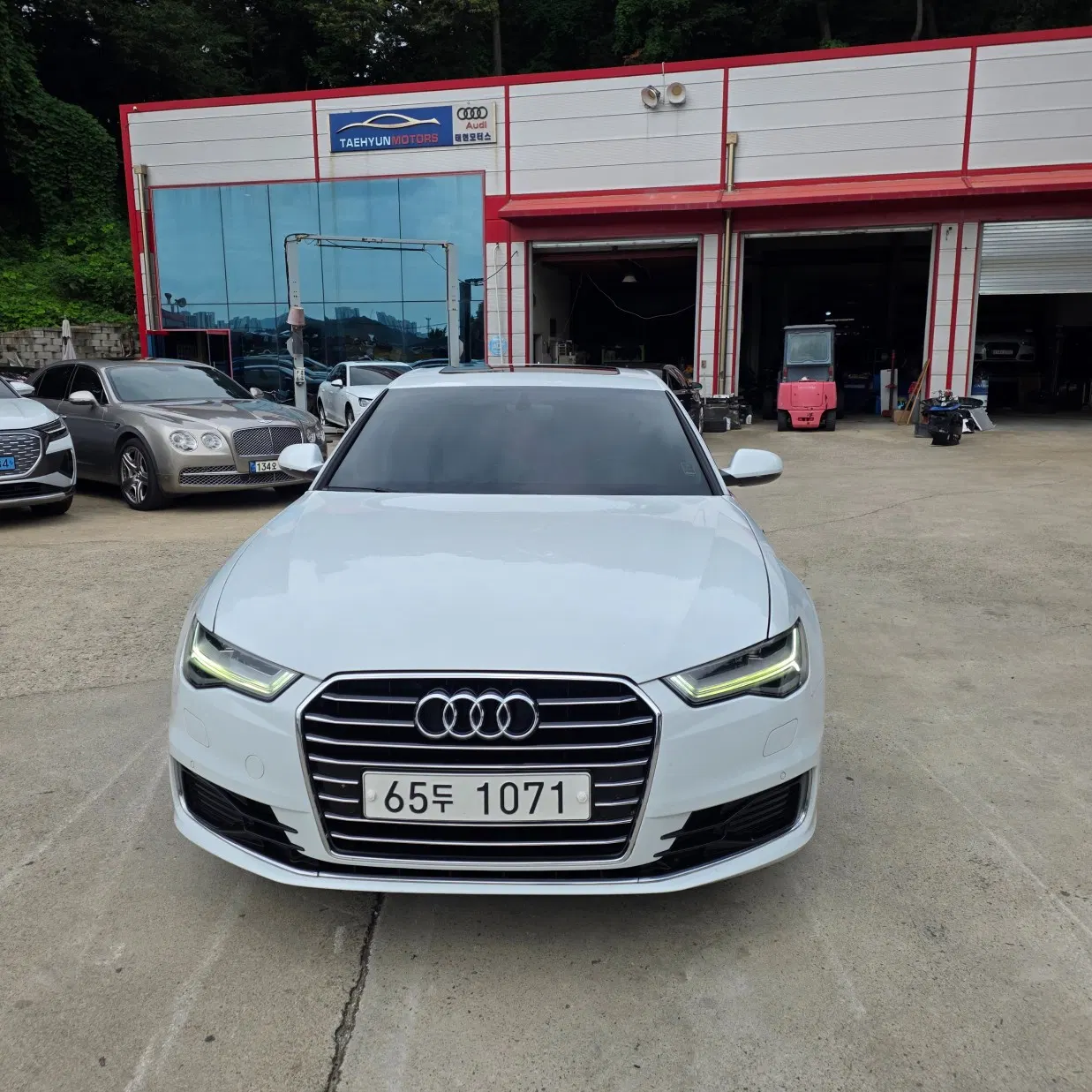 Audi A6 35 TDI Premium 2016 — photo 1 sur 26