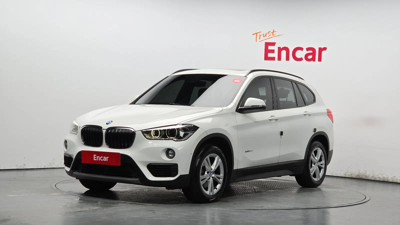 BMW X1 (F48) xDrive 18d 2017 — photo 1 sur 20