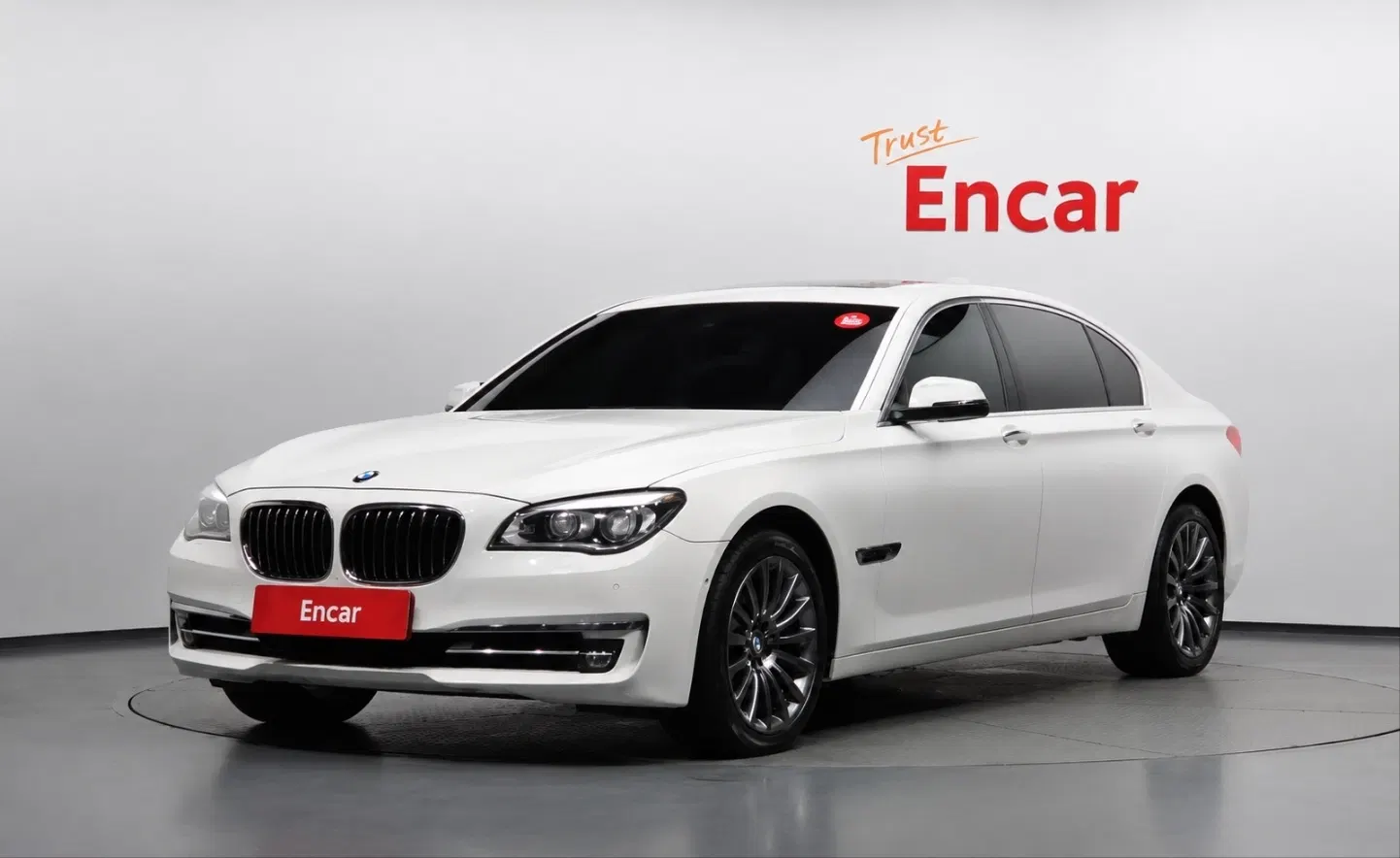 BMW Série 7 (F01) 730Ld 2014 — photo 1 sur 26