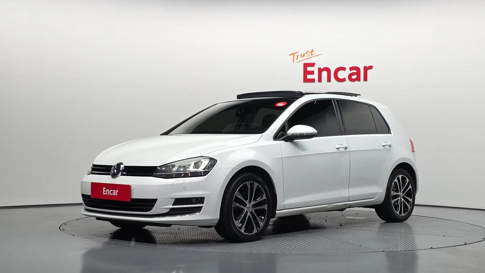 Volkswagen Golf 7e génération 2.0 TDI Premium 2016 — photo 1 sur 20