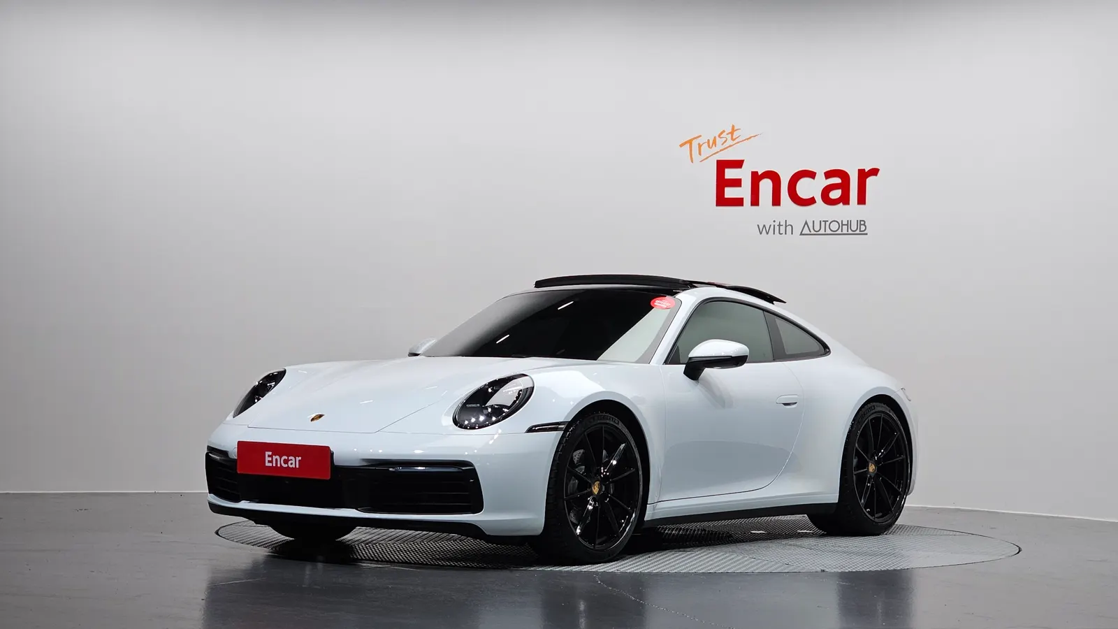 Porsche 911 (992) Carrera 2021 — photo 1 sur 20