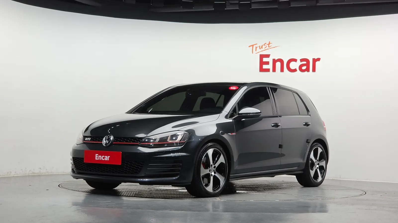 Volkswagen Golf 7e génération 2.0 GTI 2015 — photo 1 sur 26