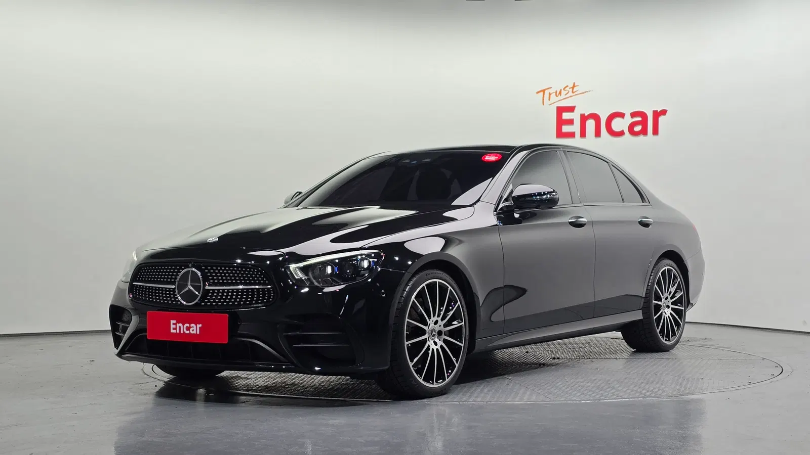 Mercedes-Benz Classe E AMG Line · E350 4MATIC (W213) 2023 — photo 1 sur 20