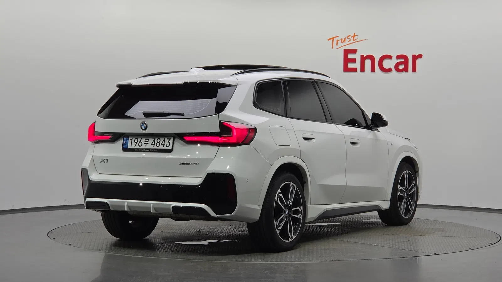 BMW X1 (U11) xDrive 20i M Sport 2024 — photo 1 sur 38
