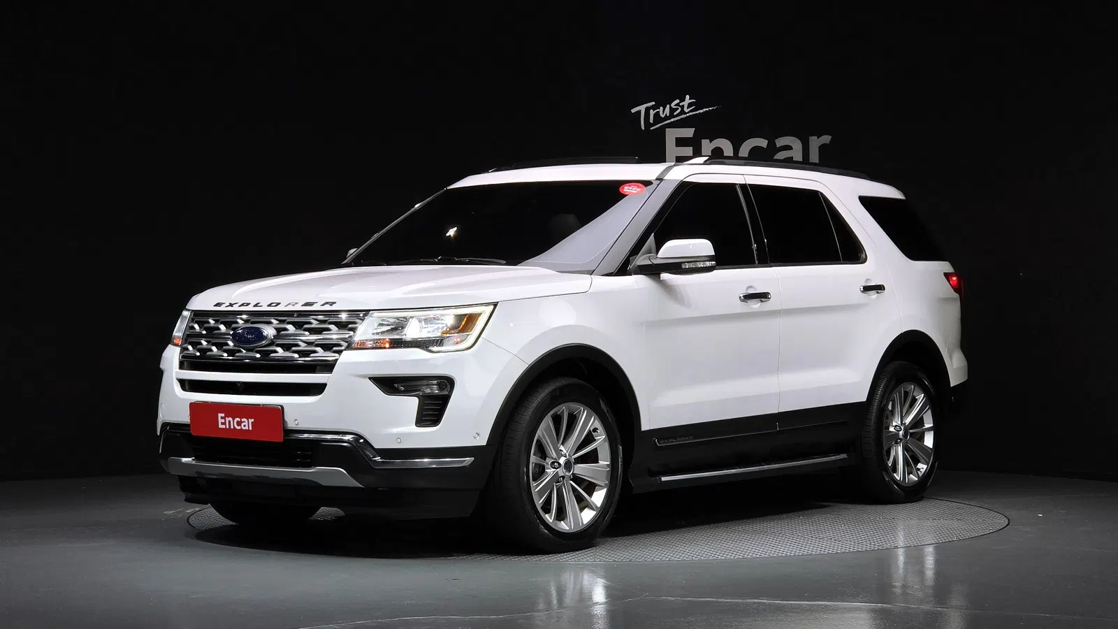 Ford Explorer 2.3 Limited 4WD 2019 — photo 1 sur 34