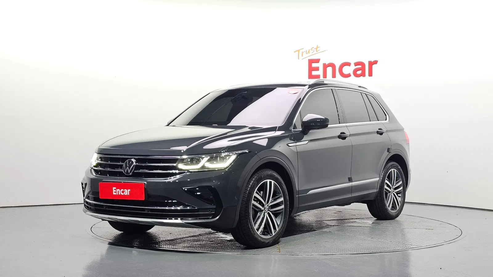 Volkswagen Tiguan 2e génération 2.0 TDI Prestige 2023 — photo 1 sur 35