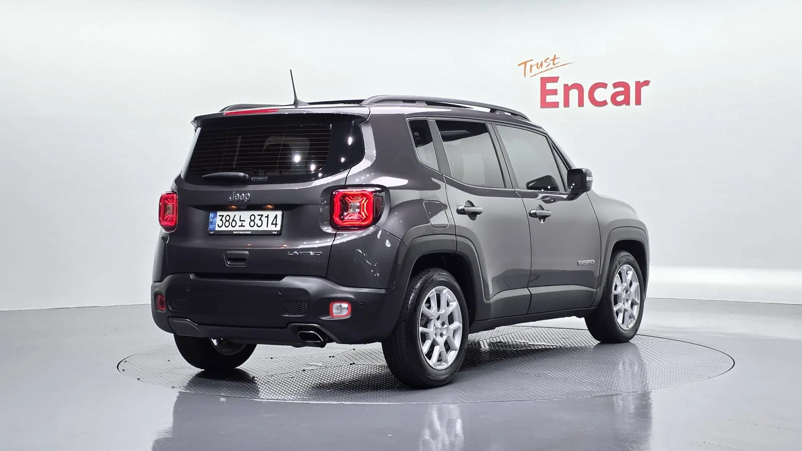 Jeep Renegade 2.4 Limited 2021 — photo 1 sur 33