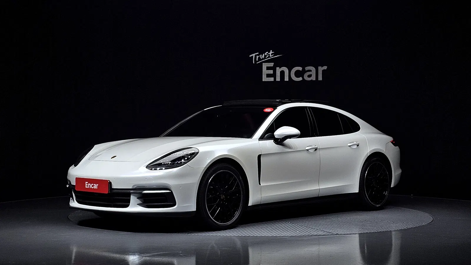 Porsche Panamera (971) 3.0 AWD 2020 — photo 1 sur 36
