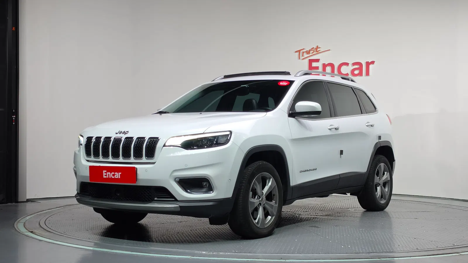 Jeep Cherokee(KL) 2.4 Limited AWD 2020 — photo 1 sur 37