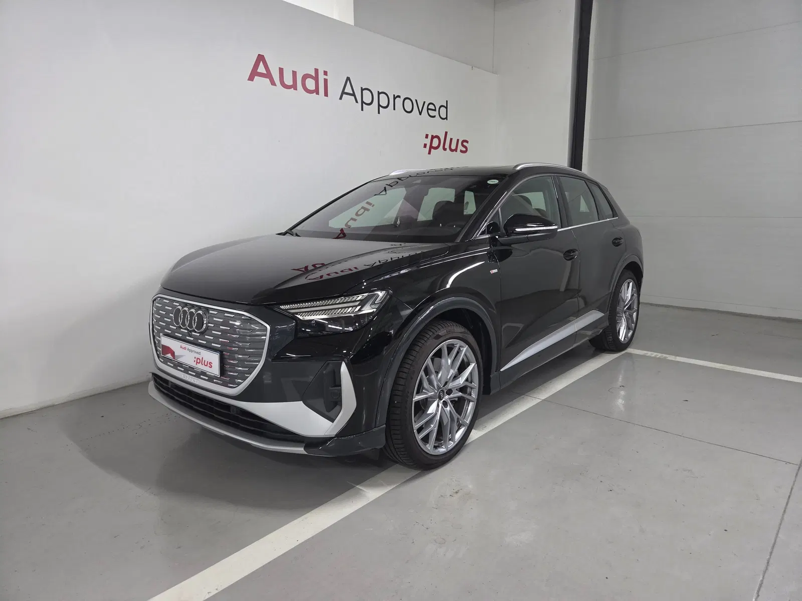 Audi Q4 e-tron (F4) 45 Premium 2026 — photo 1 sur 24
