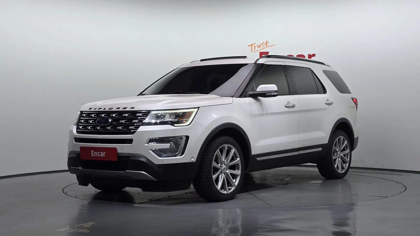 Ford Explorer 3.5 Limited 4WD 2016 — photo 1 sur 20