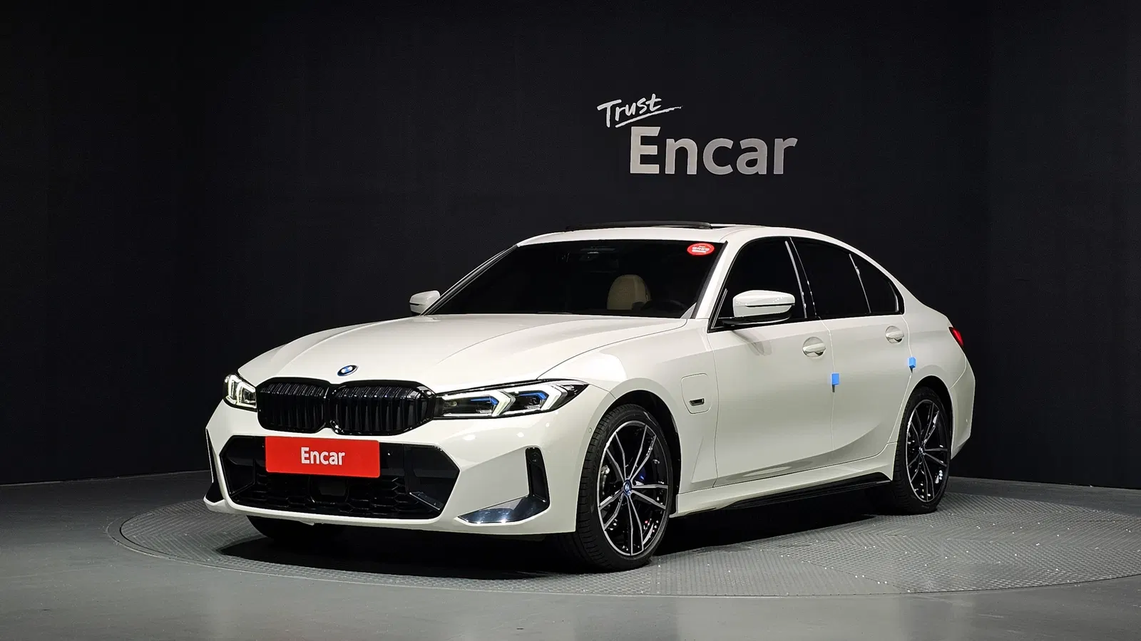 BMW Série 3 (G20) 330e M Sport 2023 — photo 1 sur 34