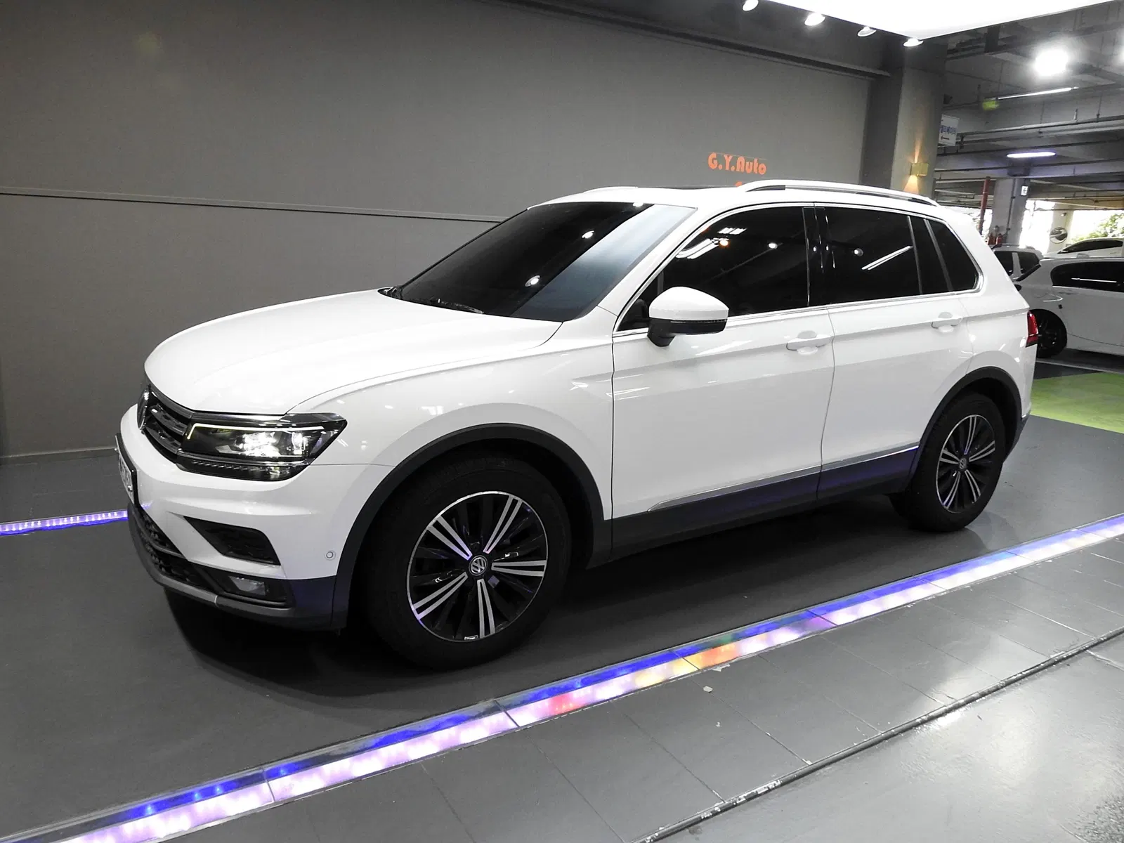 Volkswagen Tiguan 2e génération 2.0 TDI Prestige 2020 — photo 1 sur 26