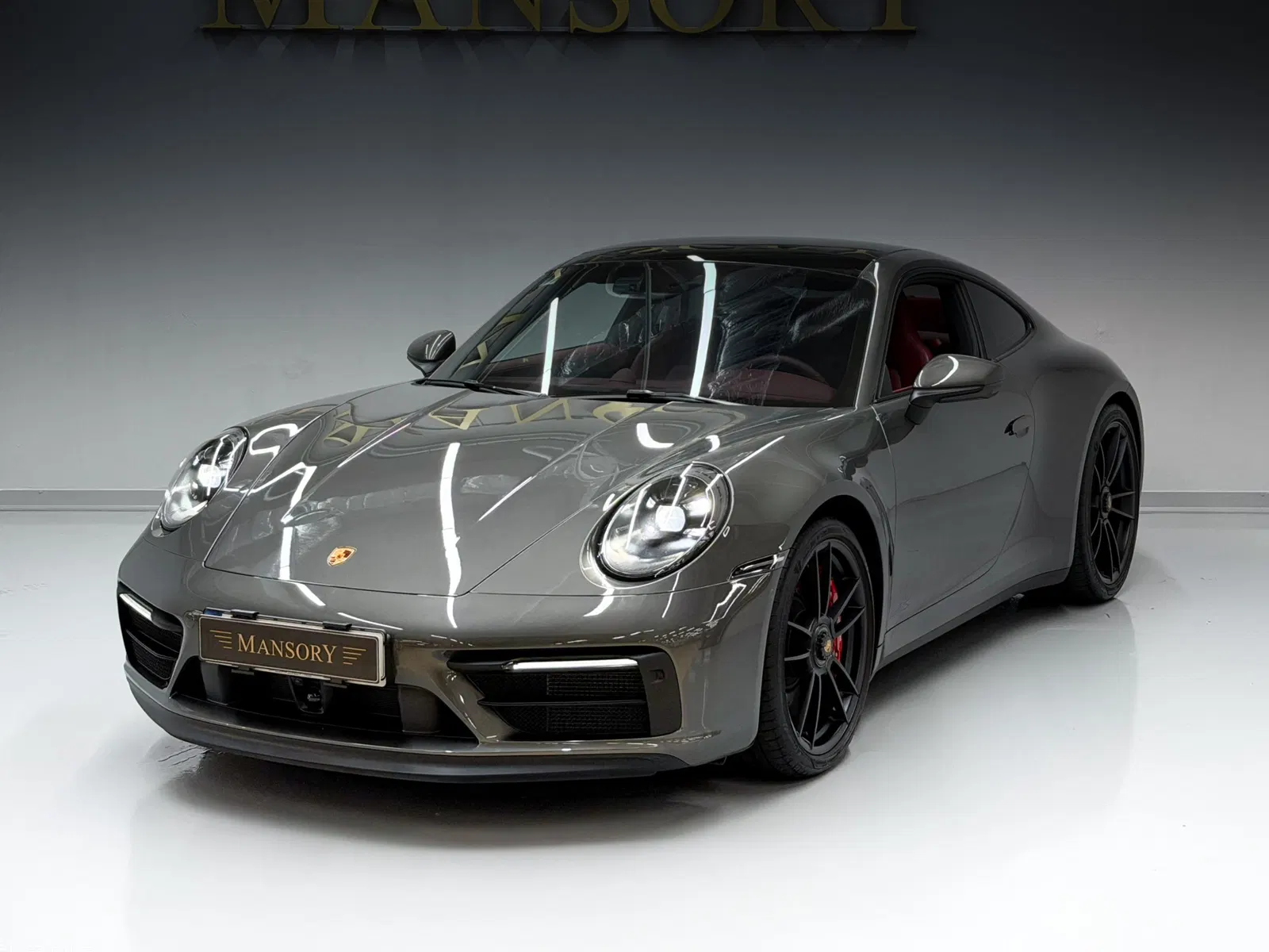 Porsche 911 (992) Carrera 4 GTS 2022 — photo 1 sur 26