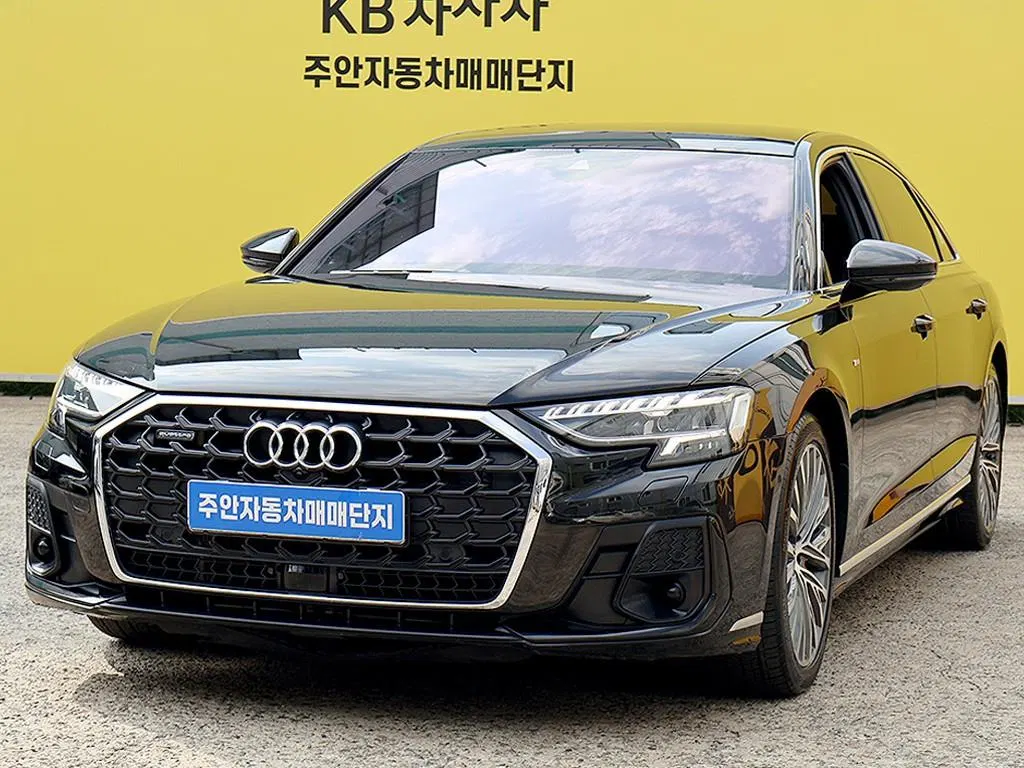 Audi A8 (D5) 50 TDI Quattro Premium LWB 2023 — photo 1 sur 26