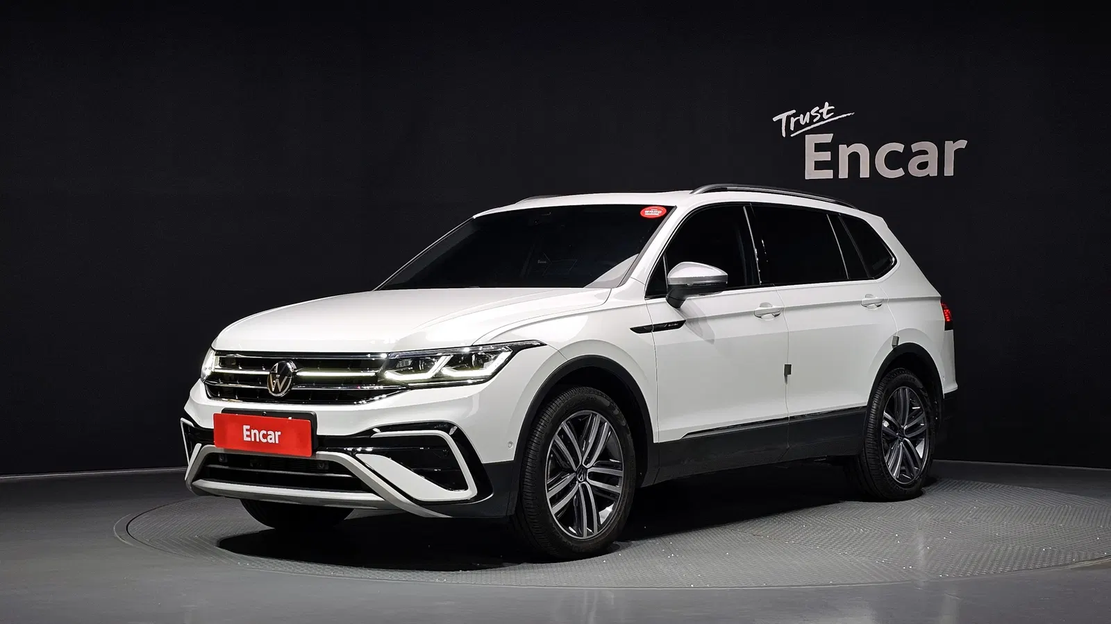 Volkswagen Tiguan Allspace 2.0 TSI Prestige 2023 — photo 1 sur 35