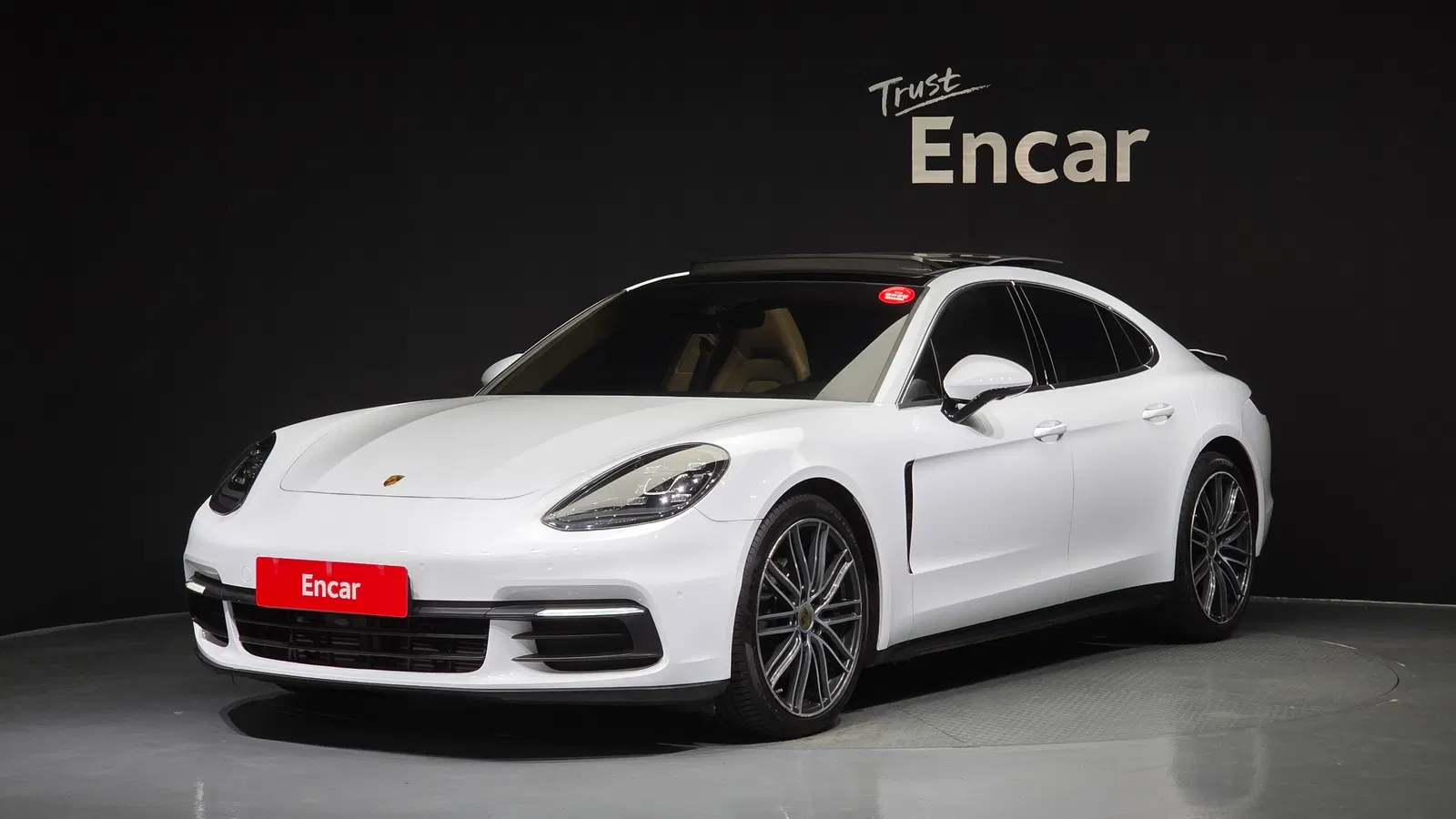 Porsche Panamera (971) 3.0 AWD 2020 — photo 1 sur 35