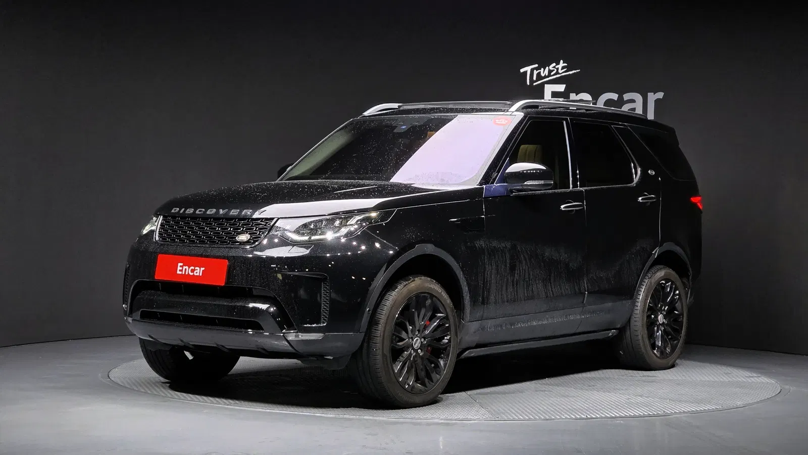 Land Rover Discovery 5 3.0 SD6 HSE Luxury 2019 — photo 1 sur 38