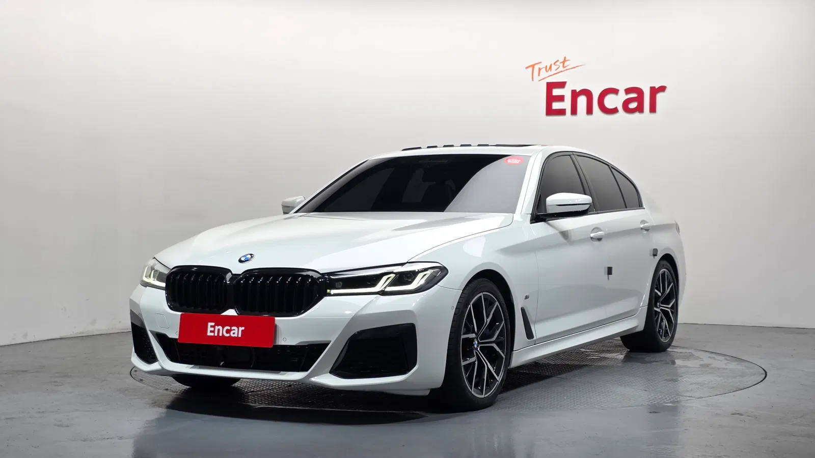 BMW Série 5 (G30) 530i M Sport 2022 — photo 1 sur 20