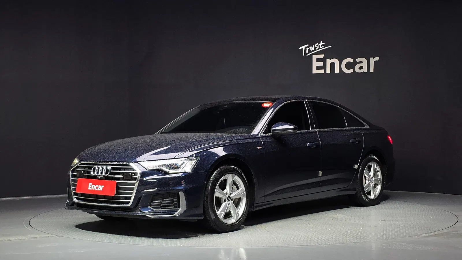 Audi A6 (C8) 45 TFSI 2021 — photo 1 sur 34