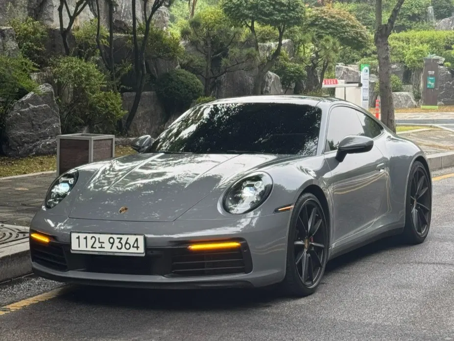 Porsche 911 (992) Carrera 4S 2020 — photo 1 sur 20