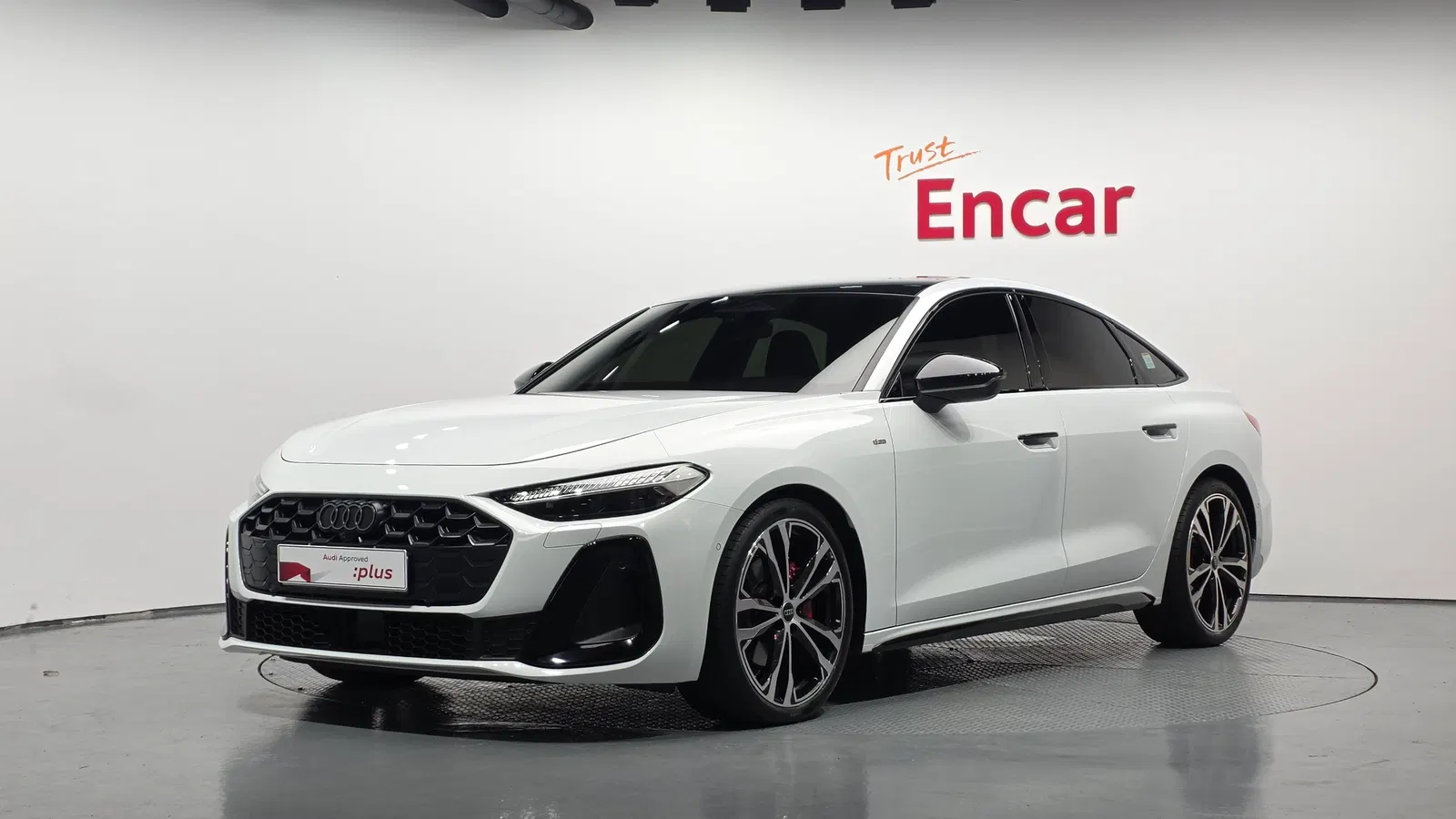 Audi A5 (B10) 40 TFSI Quattro S Line Black Edition 2025 — photo 1 sur 20