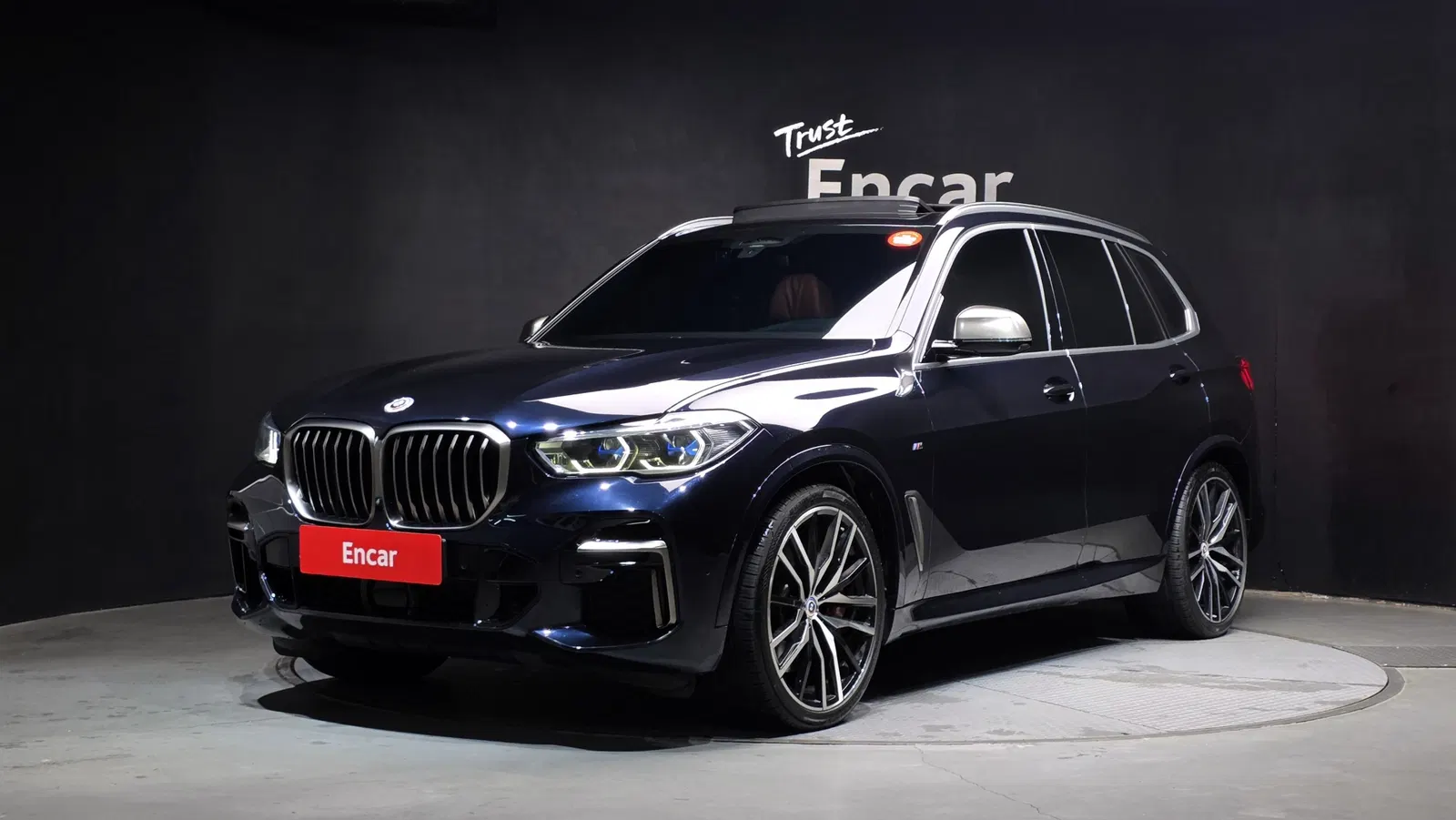 BMW X5 (G05) M50i 2023 — photo 1 sur 34