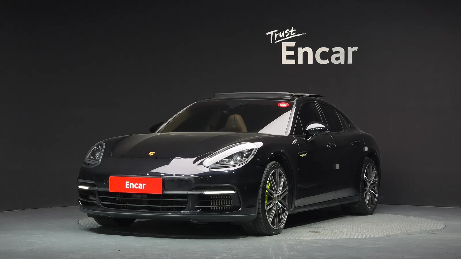 Porsche Panamera (971) 2.9 AWD E-Hybride 2018 — photo 1 sur 40