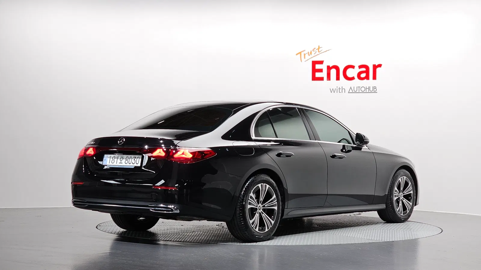 Mercedes-Benz Classe E E200 Avantgarde (W214) 2024 — photo 1 sur 34