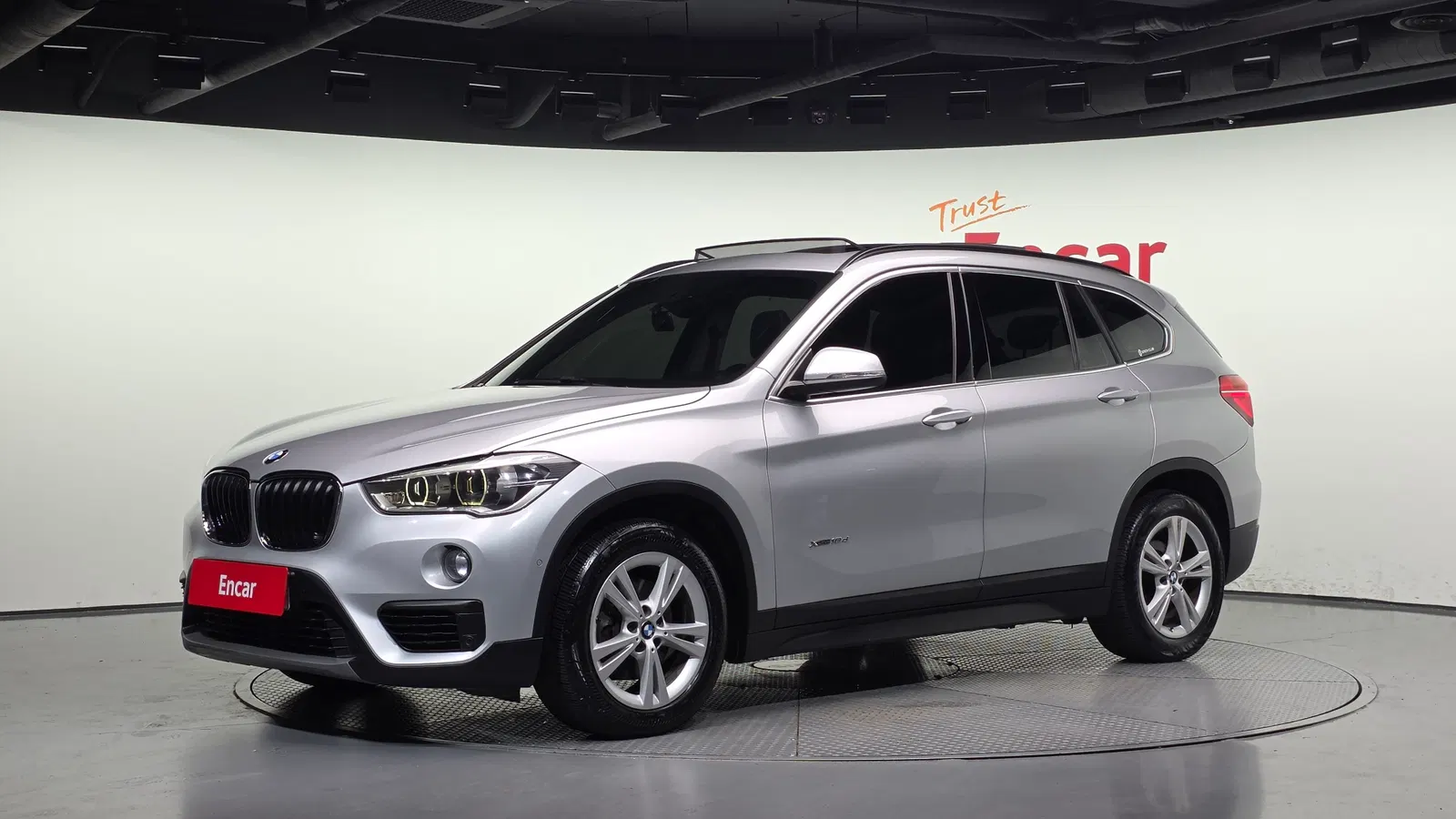 BMW X1 (F48) xDrive 18d 2017 — photo 1 sur 20