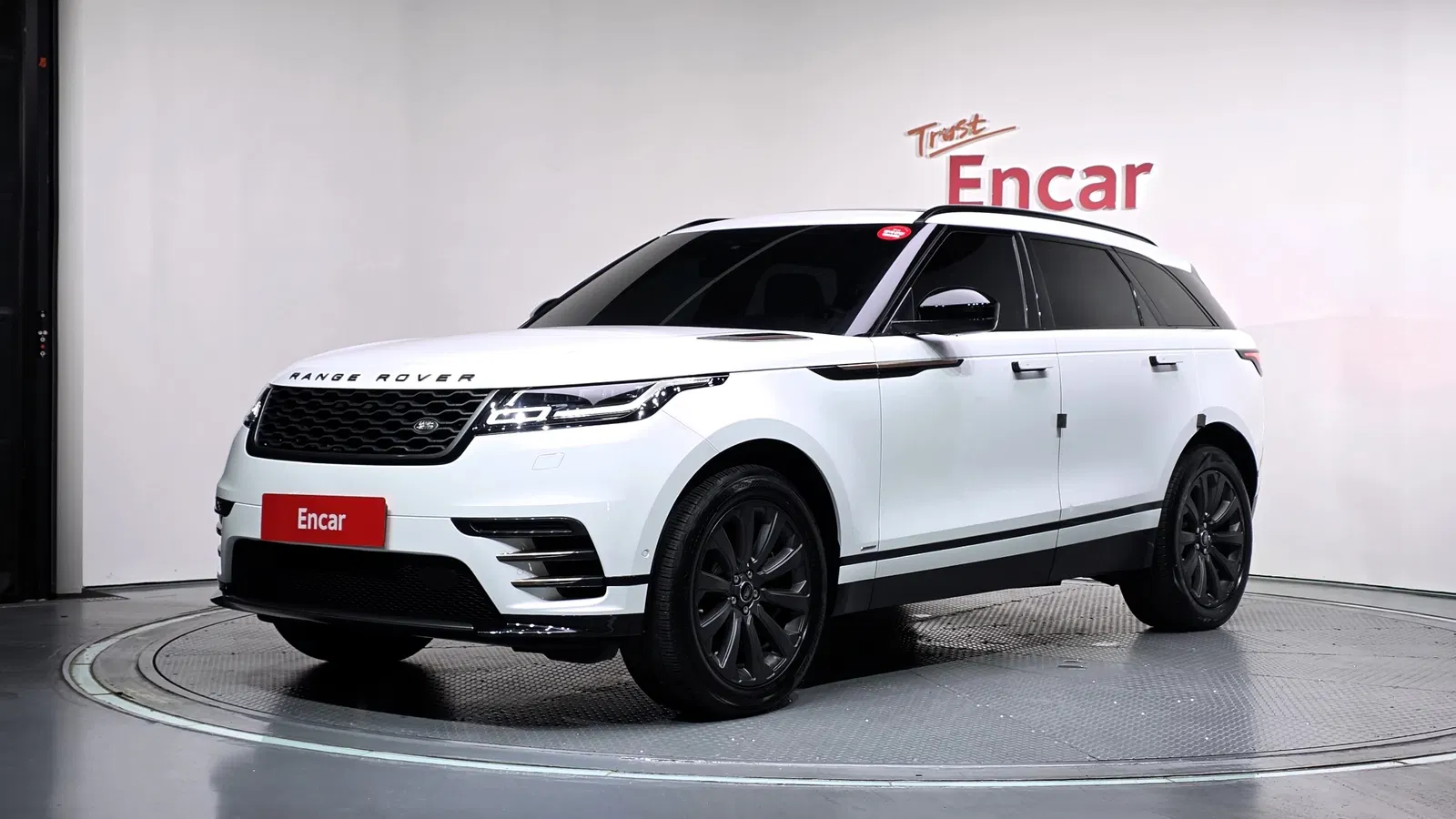 Land Rover Range Rover Velar 3.0 P380 R-Dynamic SE 2020 — photo 1 sur 20