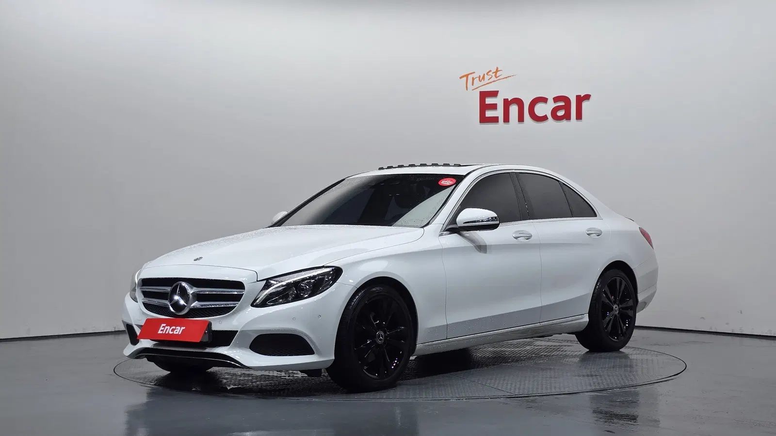 Mercedes-Benz Classe C C220 d Avantgarde (W205) 2018 — photo 1 sur 33