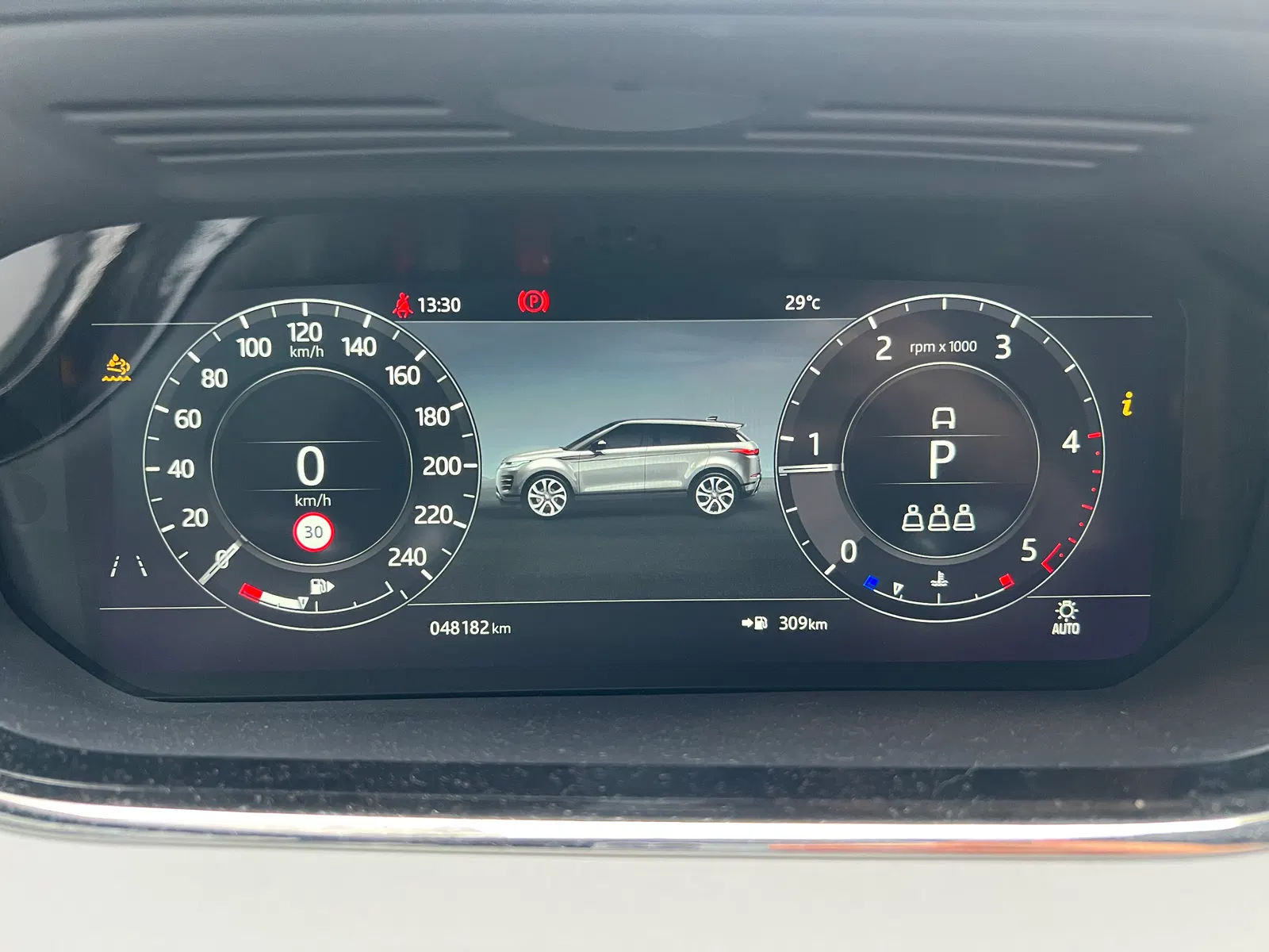 Land Rover Range Rover Evoque 2e génération D180 First Edition 2020 — photo 1 sur 5