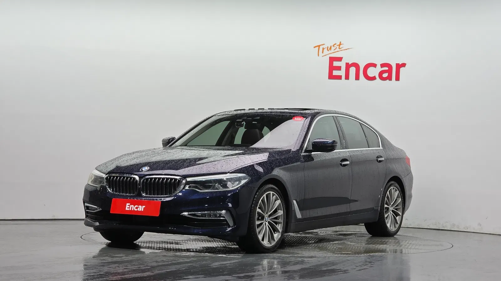 BMW Série 5 (G30) 540i xDrive Luxury Plus 2018 — photo 1 sur 20