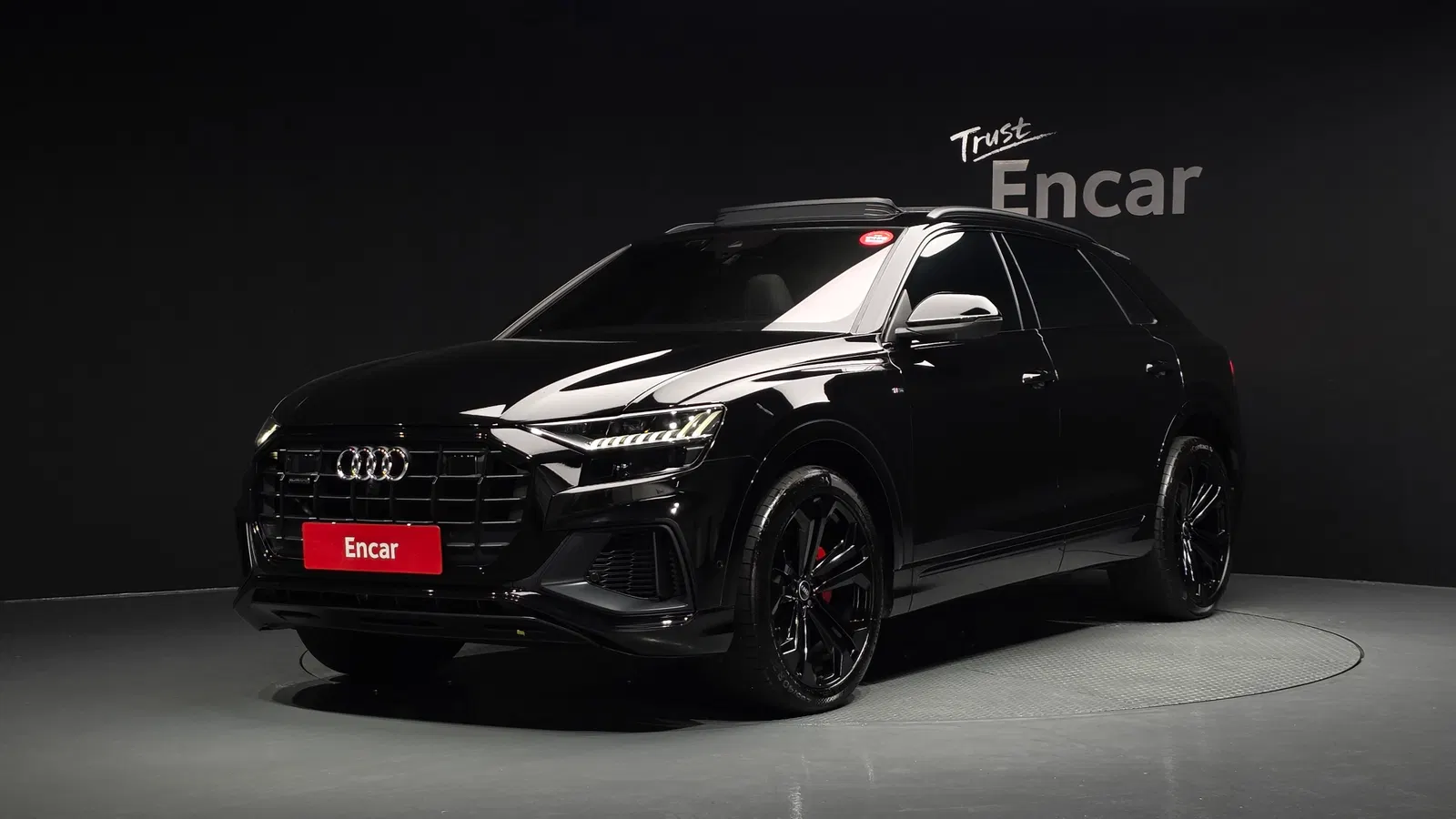 Audi Q8 (4M) 55 TFSI Quattro Premium 2023 — photo 1 sur 20