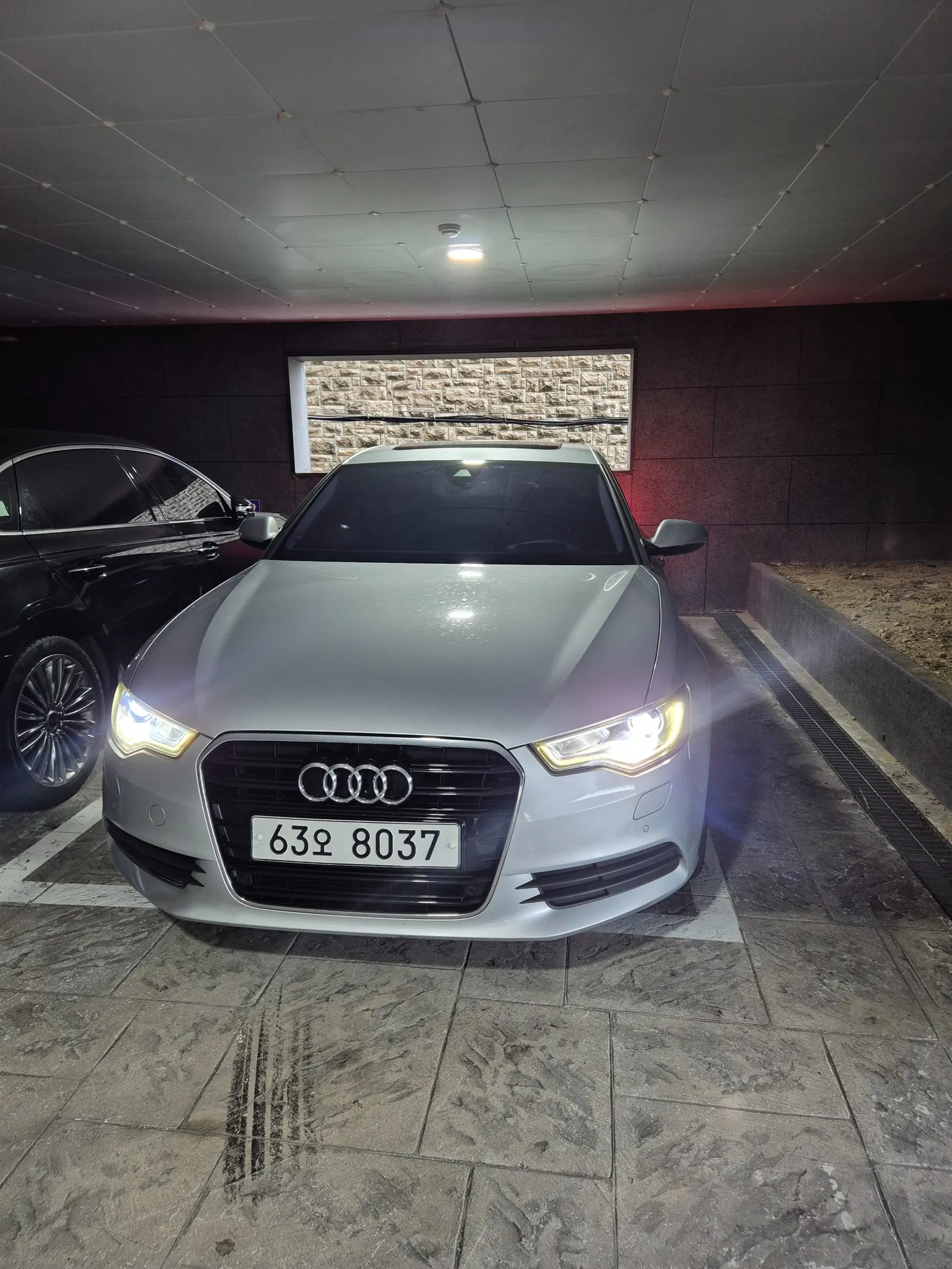 Audi A6 2.0 TFSI Dynamic 2012 — photo 1 sur 10