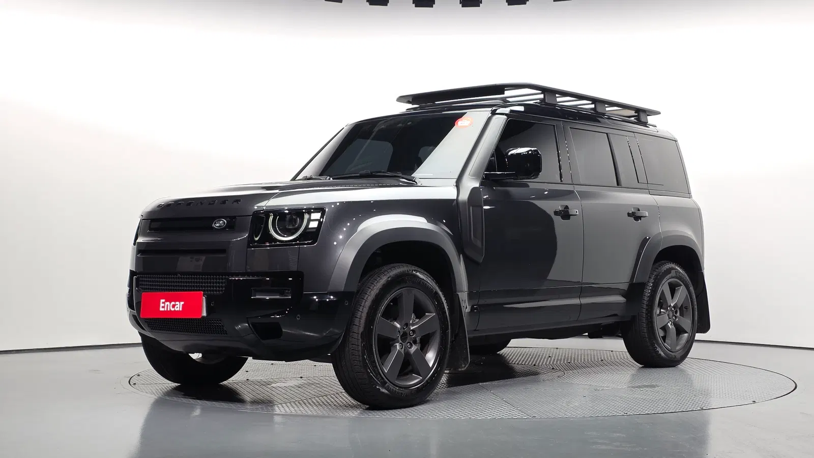 Land Rover Defender (L663) 110 P300 X-Dynamic SE 2026 — photo 1 sur 26